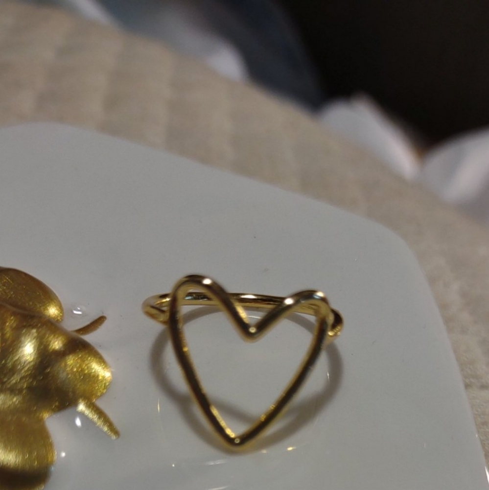 Heart ring